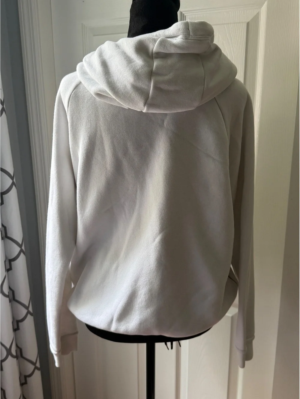 Womens Sweatshirt | Nike | Size Medium